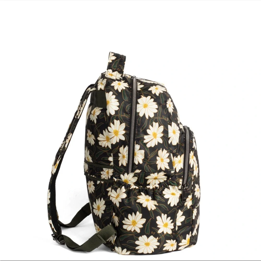 COPY - NWT Lug Echo 2 Packable Backpack in Autumn Daisies 🎒